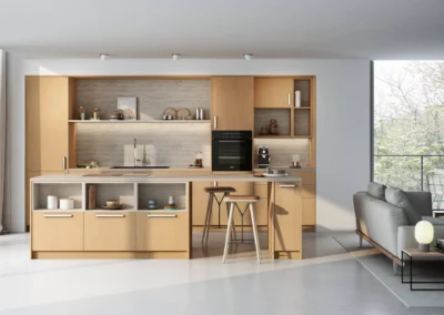 Cocina de madera clara abierta al salón con isla y barra, horno Miele empotrado, estantes abiertos y salpicadero de madera